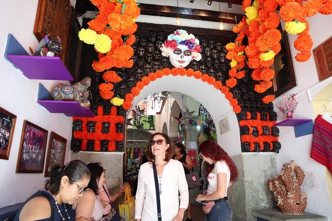 3 Hour Oaxaca Private Tour, 100% customisable - Best Rated - Entering Oaxaca from the Catedral Metropolitana