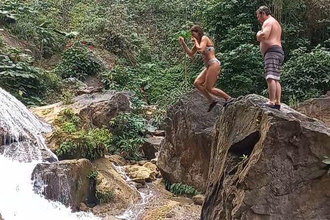 Amazing Waterfall Adventure in the Sierra Madre Mountains - Language, Group Size, and Why the Guide Changes the Day