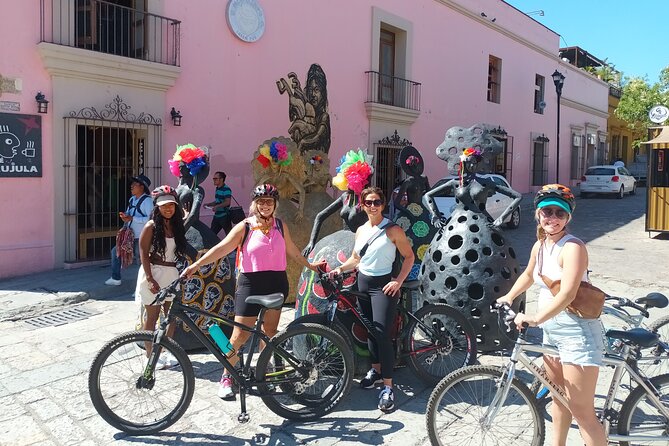 Bicycle Tour through Oaxaca learning about its Urban Art and History - Cerro del Fortín: panoramic city views and a Benito Juárez connection