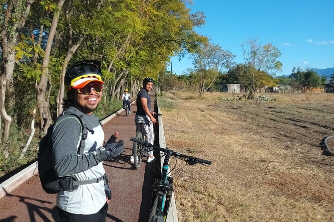 Bike tour to the Tule Tree and the Gastronomic Market - Practical tips so you do not lose time