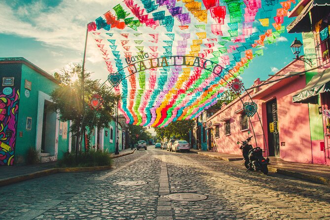 Culture, History and Food in Oaxaca City - Meet at the Quiosco de Oaxaca Centro, Then Walk With Purpose