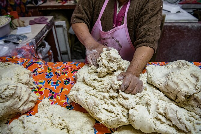 Earth, Corn & Fire: Tasting the Roots of Oaxacan Cuisine - Mercado Benito Juarez: grilled bites, artisanal ice cream, and the fun factor