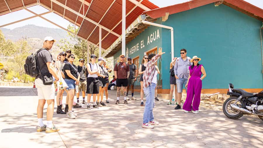 From Oaxaca de Juarez: Hierve el Agua and Mezcal Distillery - Key things to know before you go
