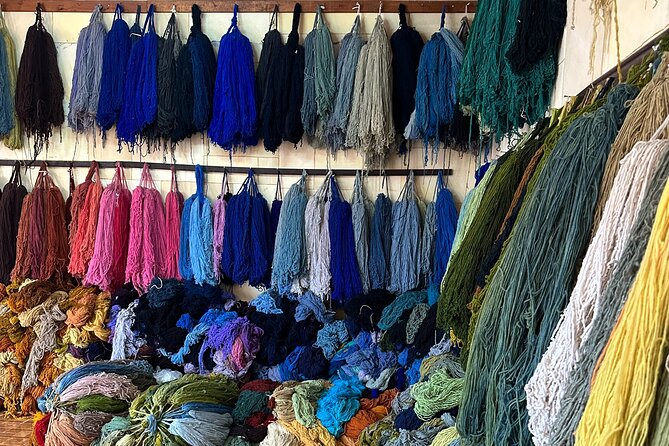 FULL Oaxaca Experience (Small Groups) - Stop 1: Tule Tree and the Santa María del Tule reset