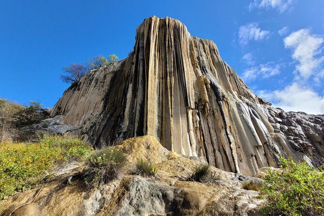 Hierve el Agua Half-Day Guided Hike Adventure ALL FEES INCLUDED - The descent through the petrified waterfall rock