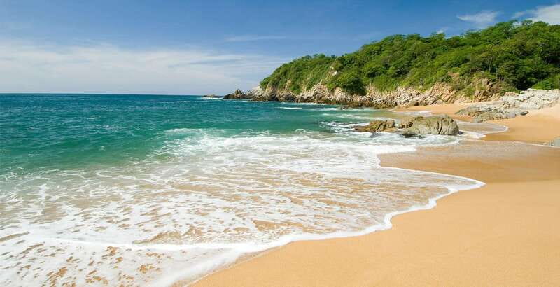 Huatulco: Premium Boat Tour with snorkel experience. - What to bring (and what to skip) for the smoothest day