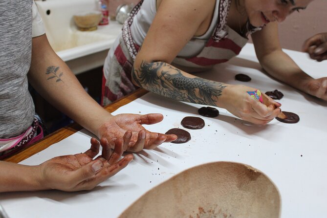 Make Your Own Chocolate with Oaxacan Tradition Private Class - Cacao 101: Learning to Judge Beans Before Roasting
