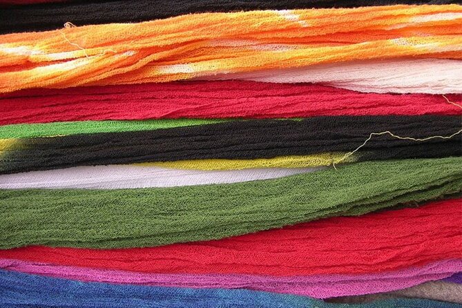 Mitla, Tule, Hierve el agua and Teotilán - Stop 4: Teotitlán del Valle Wool Rugs and Cochineal Dye Demonstrations