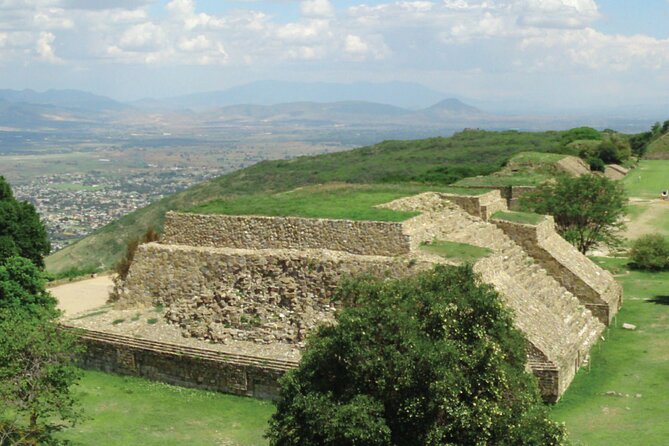 Monte Alban - Full Day Guided Tour with or without Food - Oaxaca - Tips for a smoother day in Oaxaca sun