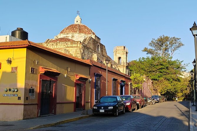 Oaxaca: Beyond the surface - Meeting at Oaxaca by Locals Cosijoeza and how to plan your morning