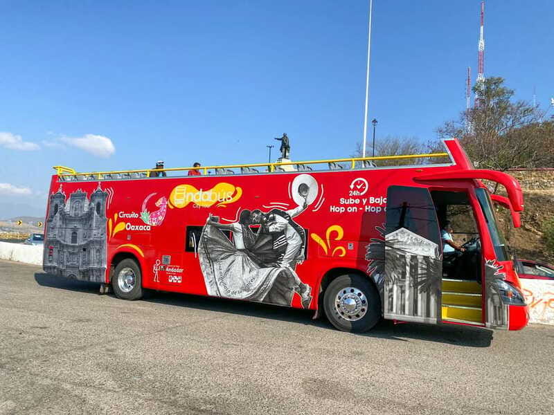 Oaxaca: Colonial City Bus Tour - Macedonio Álcala Theater and El Llano Park: Two Stops That Anchor the Route