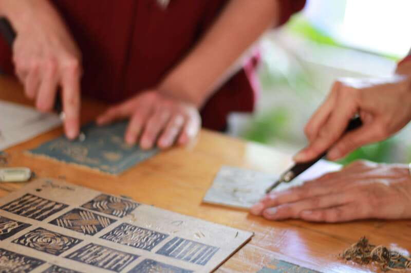 Oaxaca de Juarez: Art Printing Workshop with a Local Artist - Step-by-step making time: from sketch to carved woodblock
