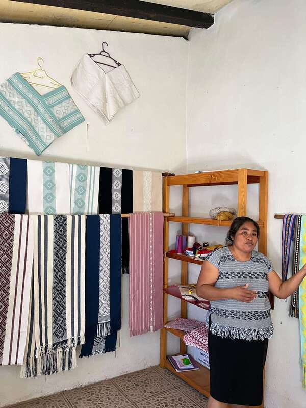 Oaxaca: San Martín Tilcajete, Jalieza & Ocotlán Crafts Route - Ocotlán de Morelos market time: where craft and daily life share the same street