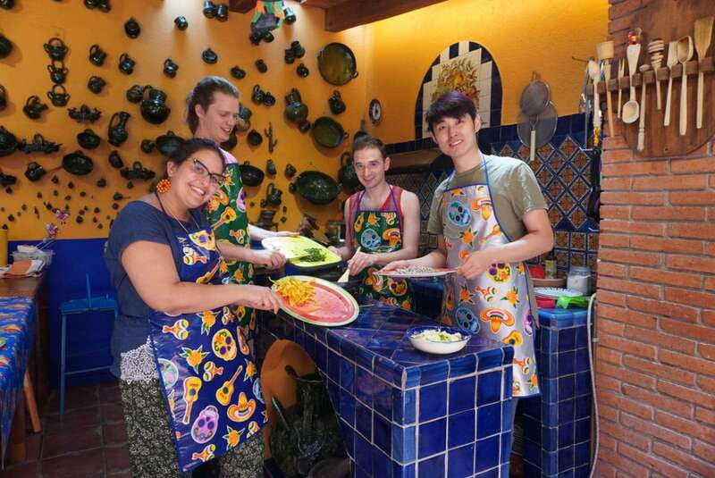 Oaxaca: Traditional Oaxacan Cooking Class with Market Visit - Choosing Your Dish: Two Options, One Meaningful Outcome