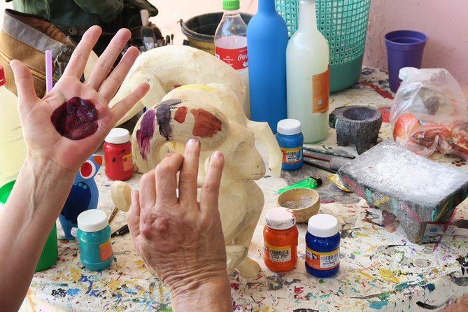 Paint your Alebrije with the Jimenez family. - Your Two-Hour Painting Session: Tips for Beginners