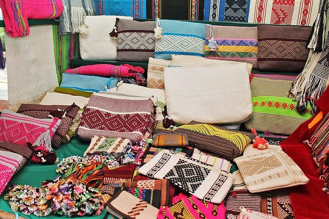 Private Day Tour including Artisan Villages of Alebrijes and Black Pottery - Mercado Santo Tomás Jalieza for woven cotton goods