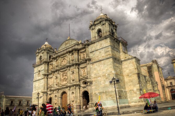 Private Historic City Tour + Street Food of Oaxaca - Best Rated - Stop 2: Teatro Macedonio Alcalá, Where Public Life Performs