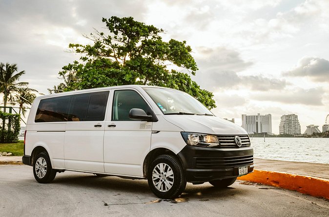 Private Minivan: Huatulco International Airport (HUX) - What’s included—and what you’ll still want to plan for