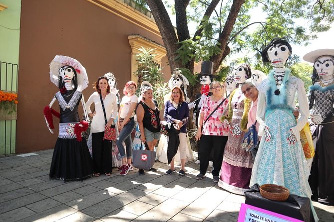 Private Professional Tour Guide in Oaxaca 3 hours - Best Rated - A Quick Take on the Oaxaca City Walk (3 Hours, Private Guide)
