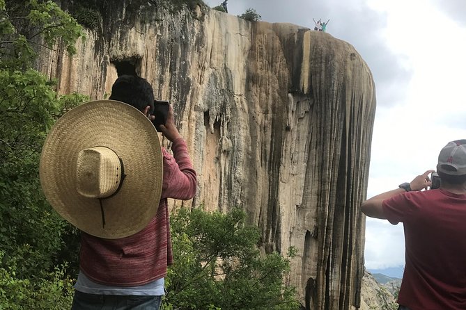 Private Tour to Hierve el Agua, Mezcal Tasting, and Textiles - Mezcal Don Agave tasting: what you learn and how to buy well