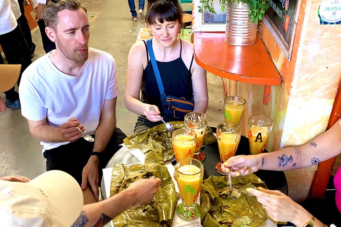 Street Food and 3 Markets Tour, Meat or Veggie Options - Meat or Veggie Options: How the Tour Handles Dietary Needs