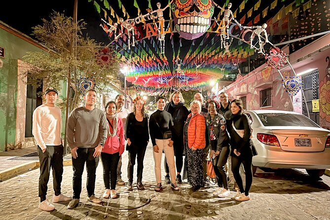 Tour with Legends Night Walk and Dinner Included - Stop 1: Avenida de la Independencia urban legends with local explanations