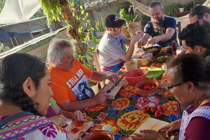 Traditional Oaxaqueña Cooking with Grandma's Recipes - The Hands-On Cooking: Salsas, Appetizers, and Drinks