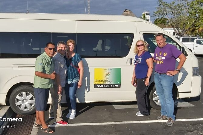 Transfer in private service from the City of Oaxaca to Bahías de Huatulco - The route experience: Sierra Madres to coast energy