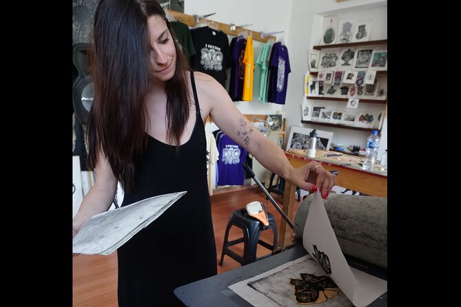 Wood Engraving Workshop - Printing in a circle: turning cuts into copies